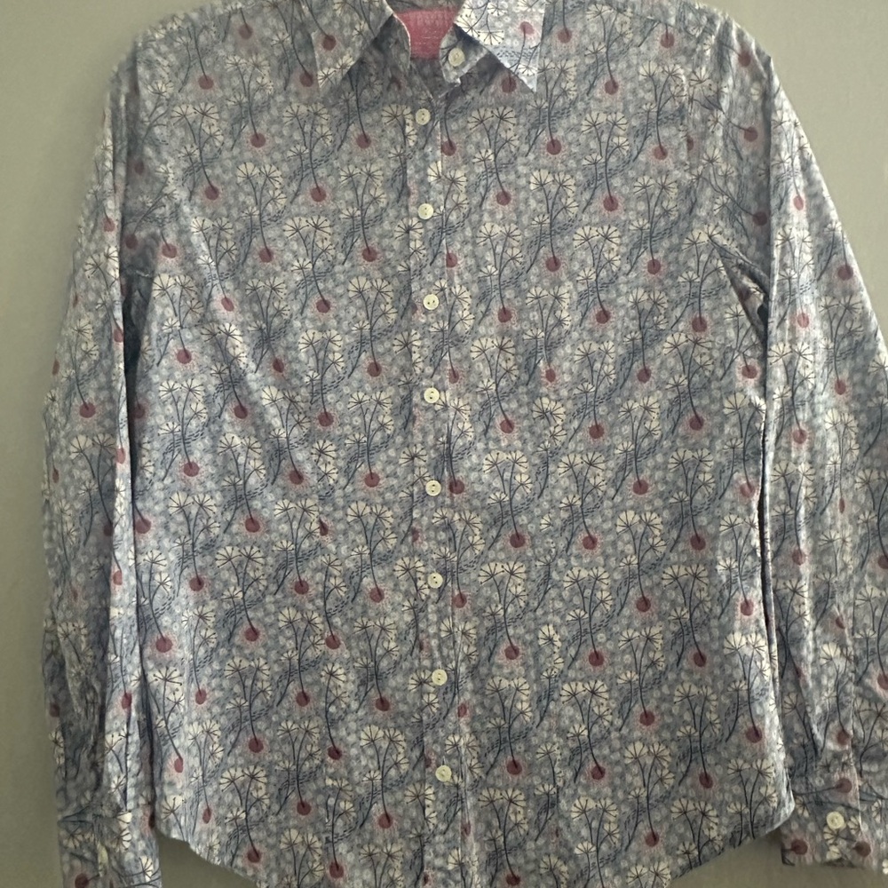 Charles Tyrwhitt Women's Blue Floral Button-Down Shirt with Red Accents